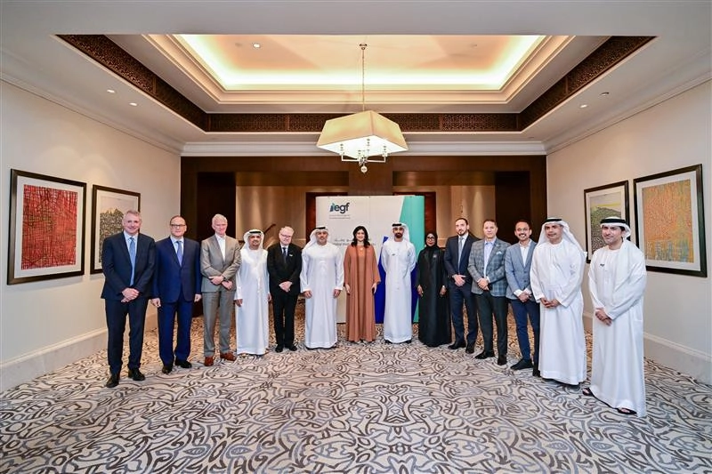 Loading content, please wait...