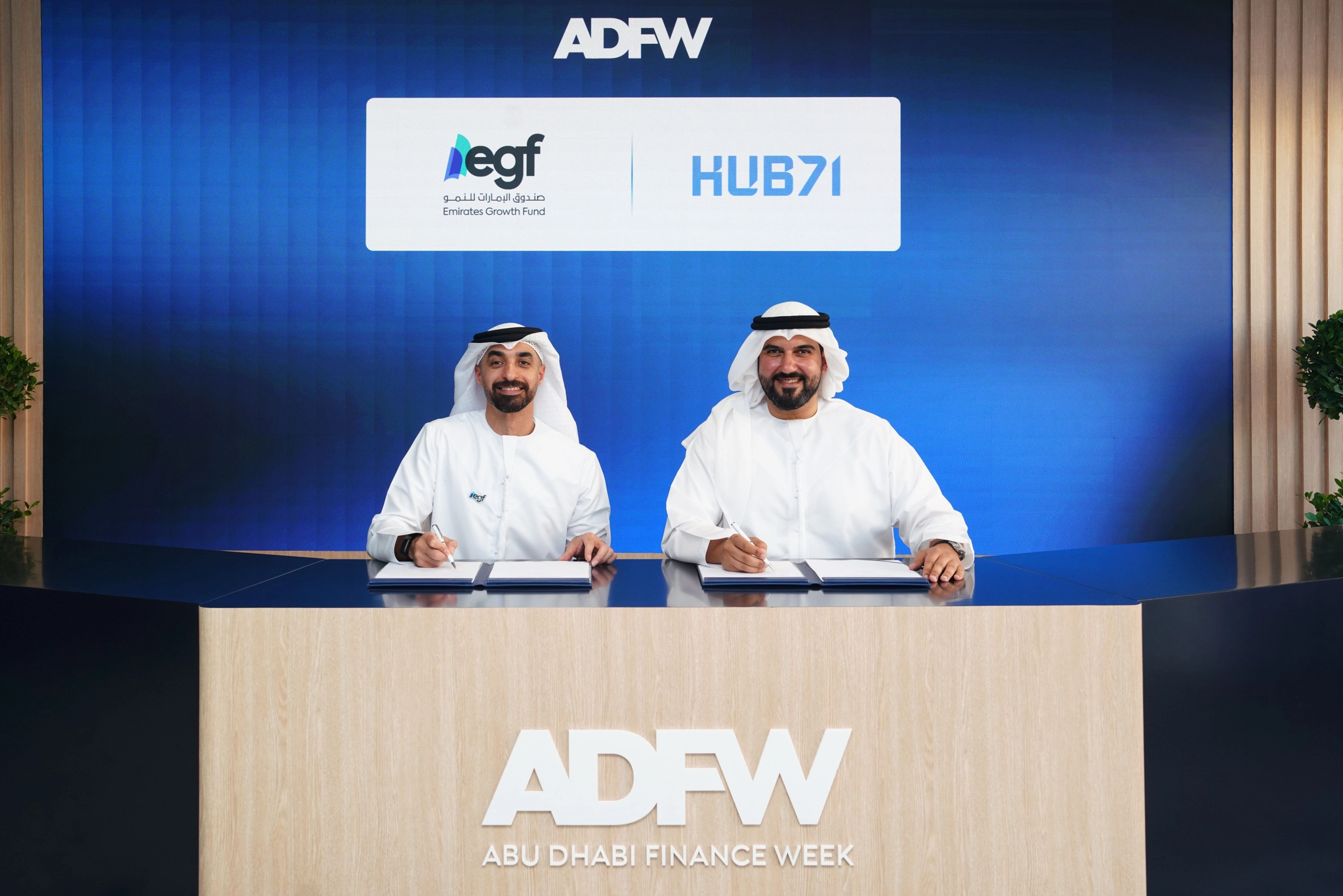 Loading content, please wait...