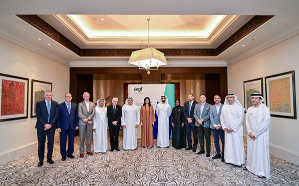 Loading content, please wait...